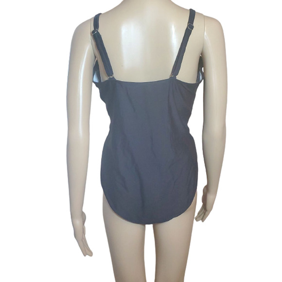 NWOT Women's Plus Black Sleeveless Ruched Keyhole Front One Piece Swimsuits- 3XL - Picture 4 of 8